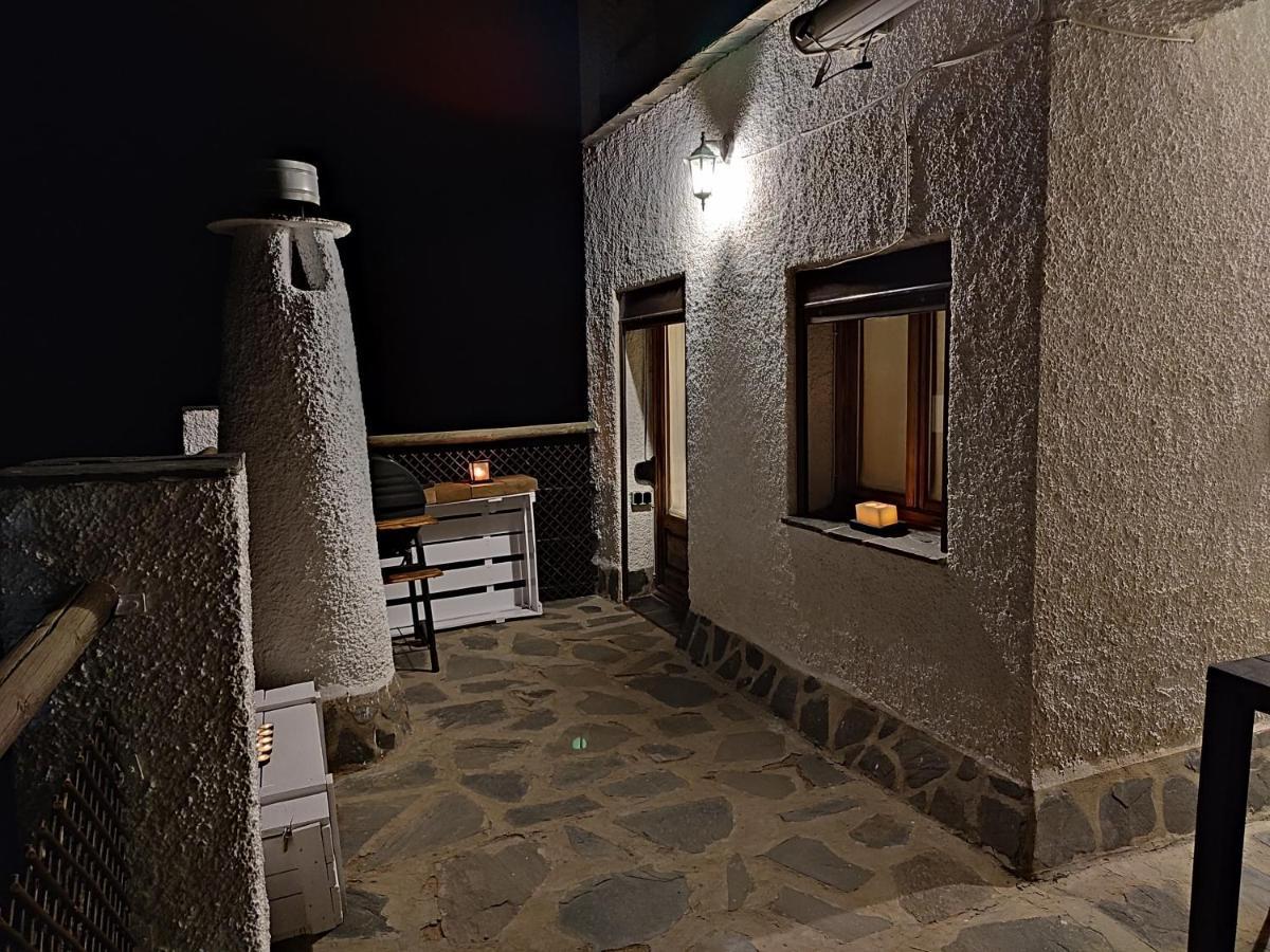 La Launa Apartamento Rural Trevélez Екстериор снимка