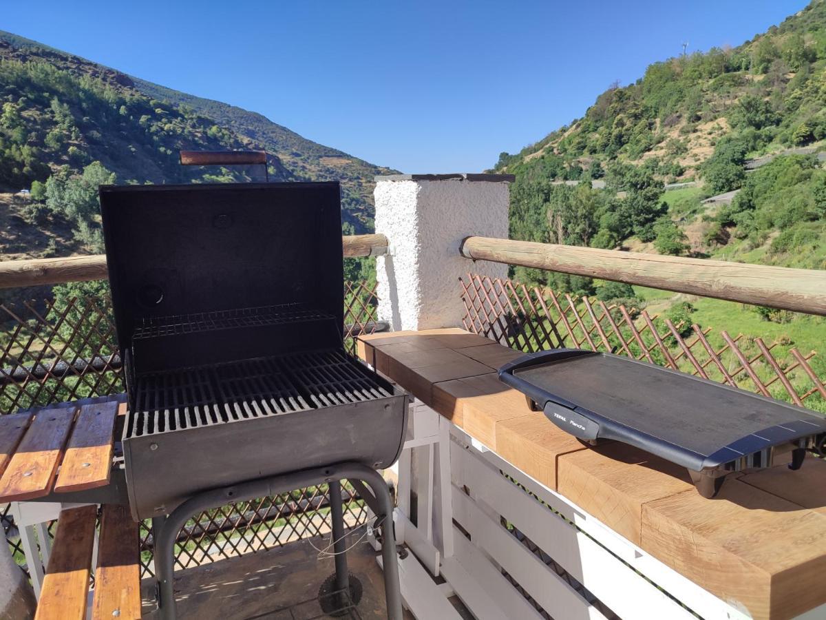 La Launa Apartamento Rural Trevélez Екстериор снимка